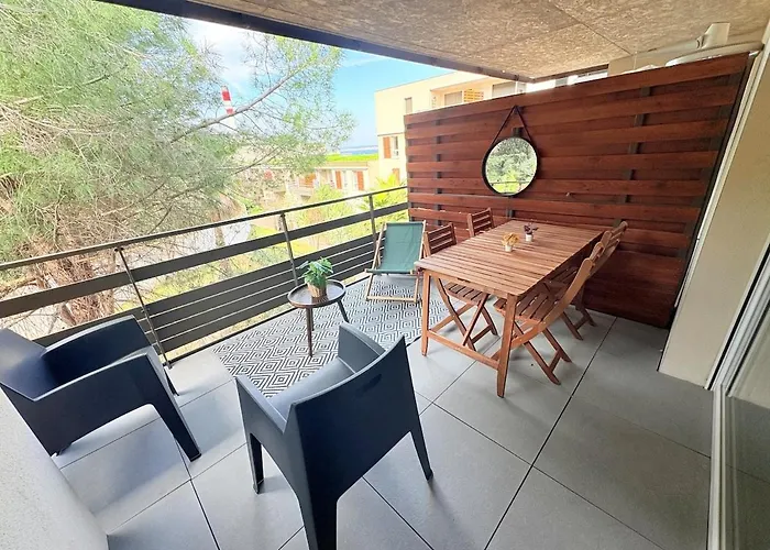 #sete T3 Neuf & Cosy Terrasse Parking * Sete