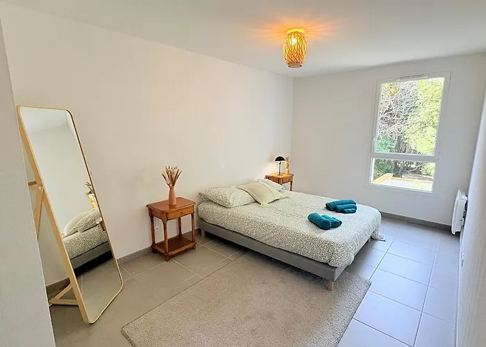 Apartment #sete T3 Neuf & Cosy Terrasse Parking Sete